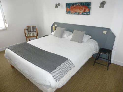 Imagen de la habitación del Hotel La Licorne, Carnac. Foto 16