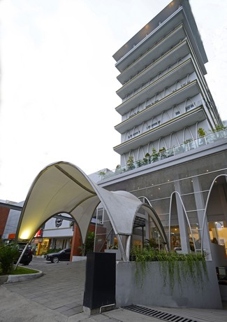 Imagen general del Hotel La Lisa Surabaya. Foto 1