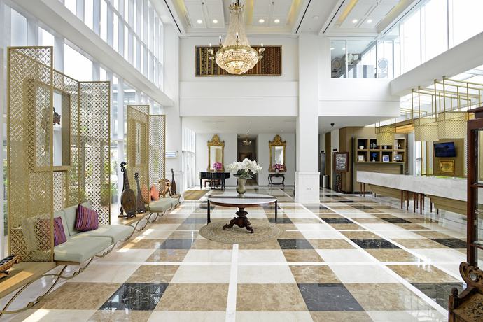 Imagen de los interiores del Hotel La Lisa Surabaya. Foto 16