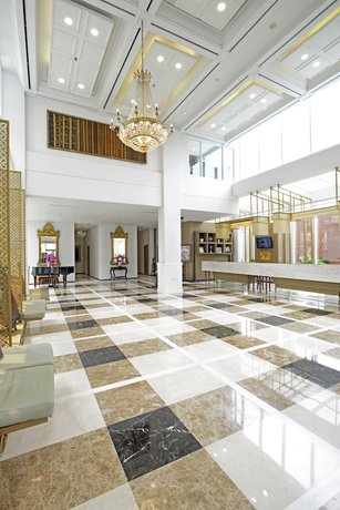 Imagen de los interiores del Hotel La Lisa Surabaya. Foto 19