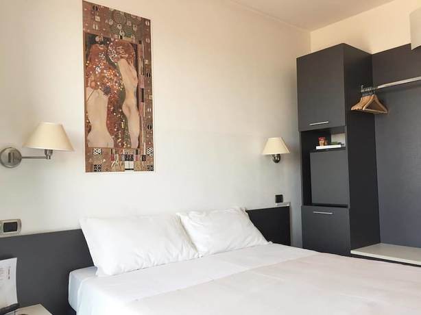 Imagen de la habitación del Hotel La Locanda, Cadrezzate. Foto 9