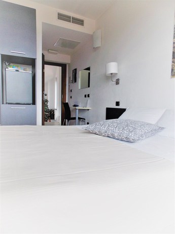 Imagen de la habitación del Hotel La Locanda, Cadrezzate. Foto 13