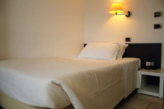 Imagen de la habitación del Hotel La Locanda, Cadrezzate. Foto 16