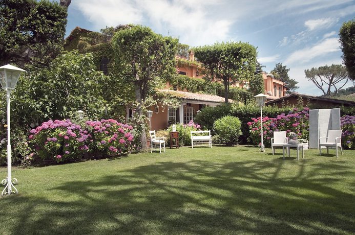 Imagen de los exteriores del Hotel La Locanda Dei Ciocca. Foto 10