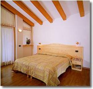 Imagen de la habitación del Hotel La Locanda, Vadaione. Foto 2