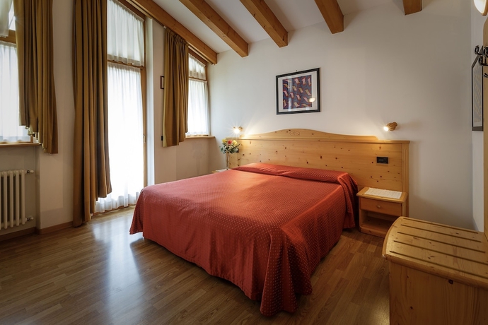 Imagen de la habitación del Hotel La Locanda, Vadaione. Foto 9