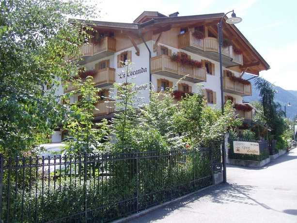 Imagen general del Hotel La Locanda, Vadaione. Foto 4