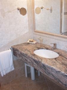Imagen de los interiores del Hotel La Locanda, Volterra. Foto 5
