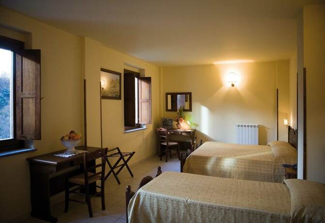 Imagen de la habitación del Hotel La Locanda di San Francesco. Foto 19