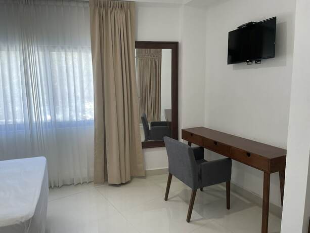Imagen general del Hotel La Loma Suites. Foto 3