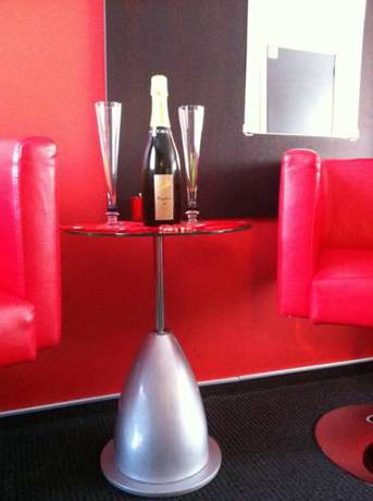 Imagen de la habitación del Hotel La Louve. Foto 10