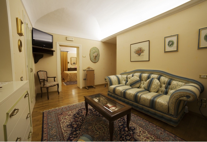 Imagen de los interiores del Hotel La Luma. Foto 13