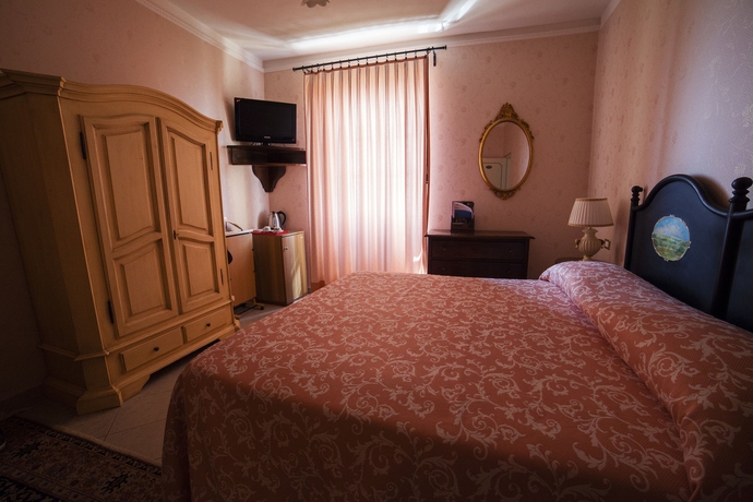 Imagen de la habitación del Hotel La Luma. Foto 7