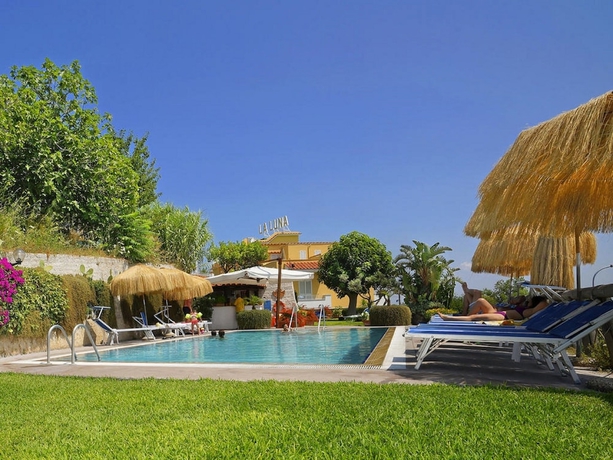 Imagen de la piscina del Hotel La Luna, Barano d'Ischia. Foto 15