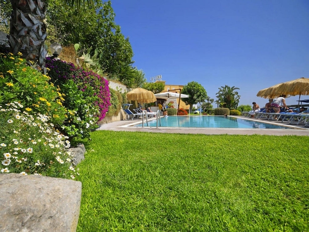 Imagen de la piscina del Hotel La Luna, Barano d'Ischia. Foto 19