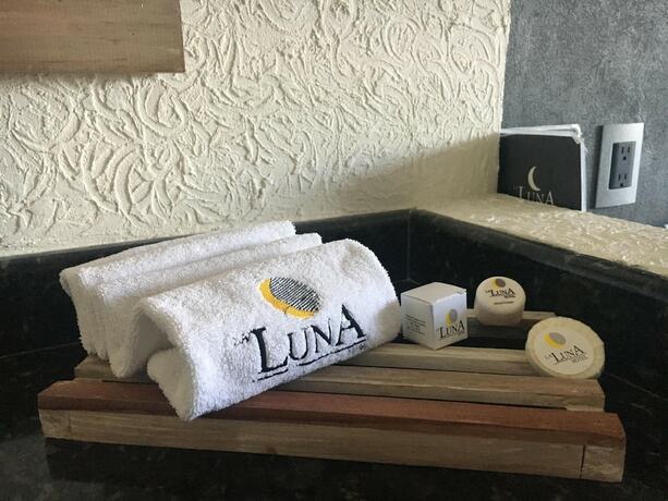 Imagen general del Hotel La Luna, Ciudad de M&eacute;xico. Foto 2