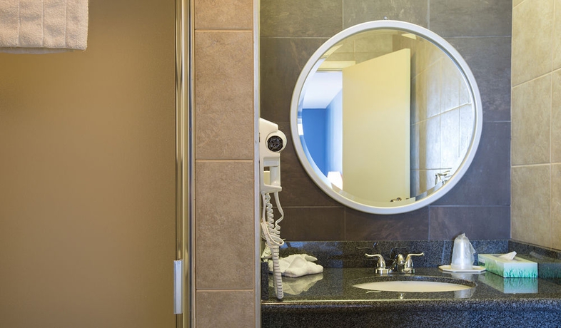 Imagen de la habitación del Hotel La Luna Inn. Foto 9