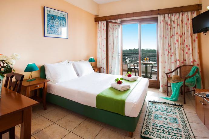 Imagen de la habitación del Hotel La Luna, Troulos. Foto 10