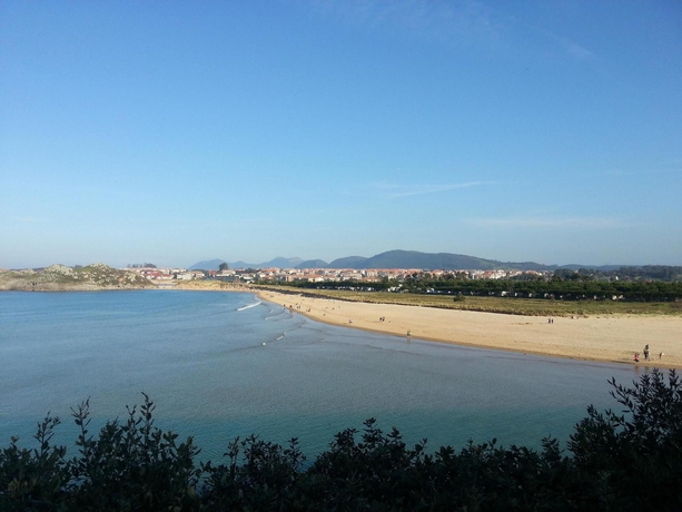 Imagen de los exteriores del Hotel La Luna de Isla. Foto 9