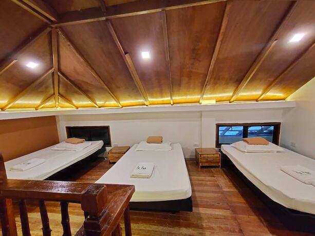 Imagen de la habitación del Hotel La Luz Beach Resort. Foto 39