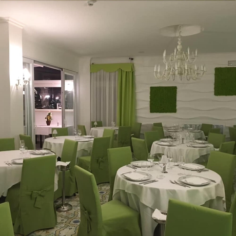 Imagen del bar/restaurante del Hotel La Madonnina, Ischia. Foto 6