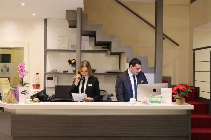 Imagen de los interiores del Hotel La Madonnina, Milán. Foto 20