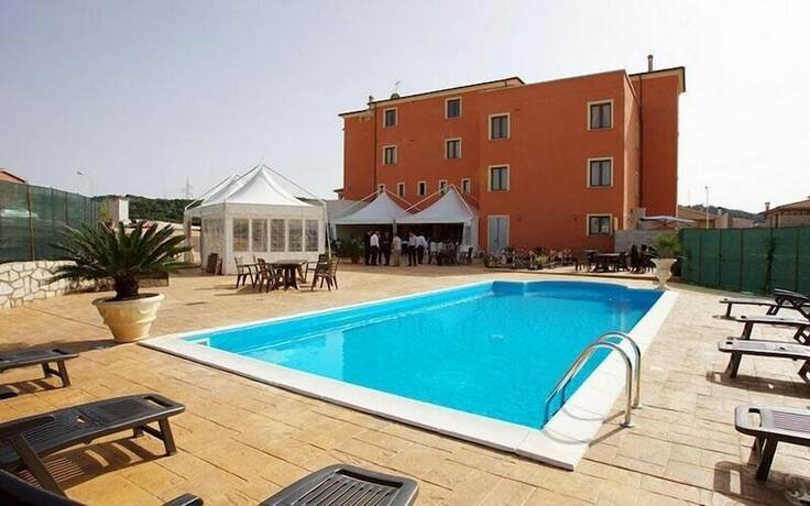 Imagen general del Hotel La Madonnina, Uddusò/Buddusò. Foto 10