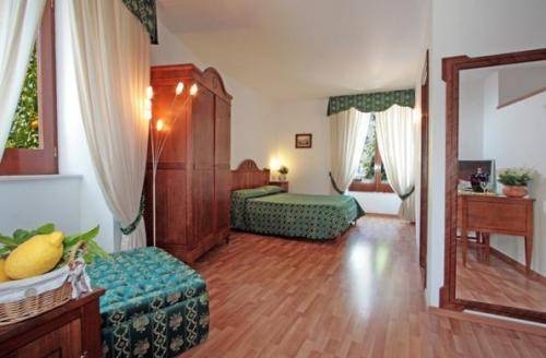 Imagen general del Hotel La Magnolia, Sorrento. Foto 12