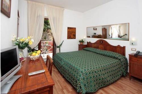 Imagen general del Hotel La Magnolia, Sorrento. Foto 13