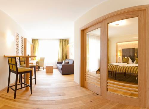 Imagen de la habitación del Hotel La Maiena Meran Resort. Foto 6