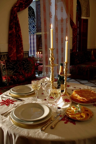 Imagen del bar/restaurante del Hotel La Maison Bleue Batha. Foto 4