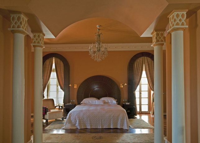 Imagen de la habitación del Hotel La Maison Bleue. Foto 3