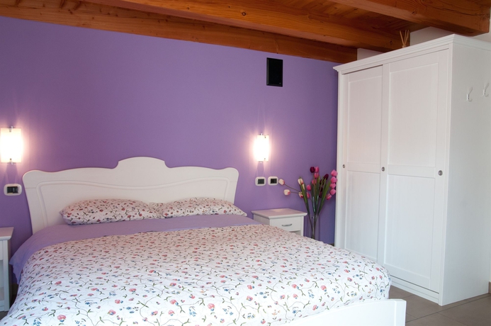 Imagen de la habitación del Hotel La Maison D'amelie. Foto 10