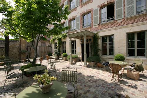 Imagen general del Hotel La Maison De Lucie. Foto 3