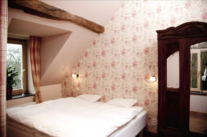 Imagen de la habitación del Hotel La Maison De Ma&icirc;tre. Foto 9