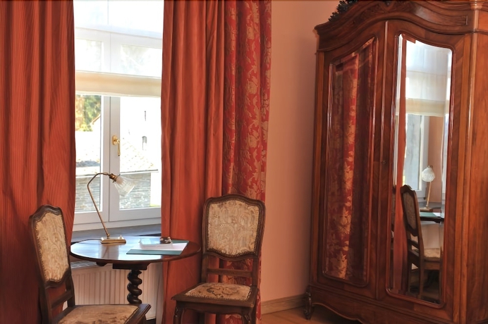 Imagen de la habitación del Hotel La Maison De Ma&icirc;tre. Foto 13