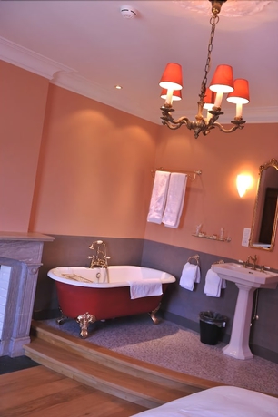Imagen de la habitación del Hotel La Maison De Ma&icirc;tre. Foto 19