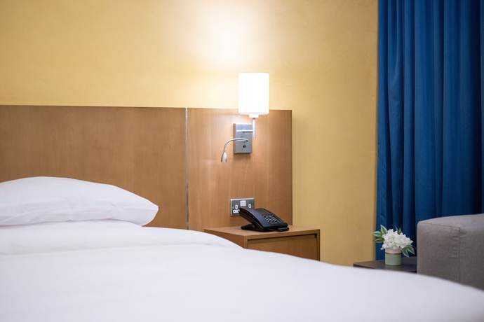 Imagen de la habitación del Hotel La Maison Doha. Foto 11