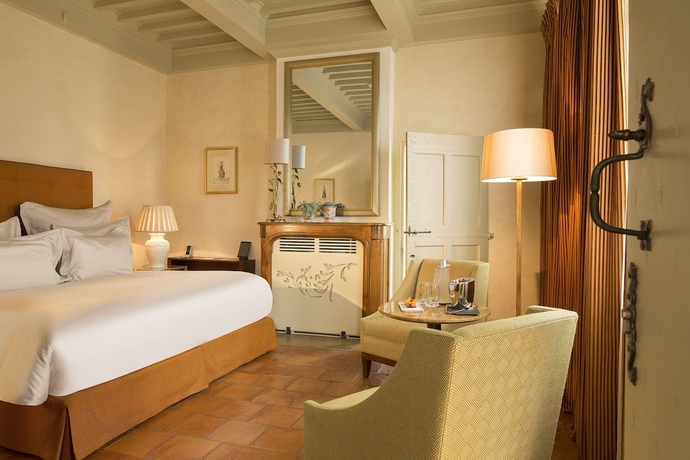 Imagen de la habitación del Hotel La Maison D'uzes. Foto 2