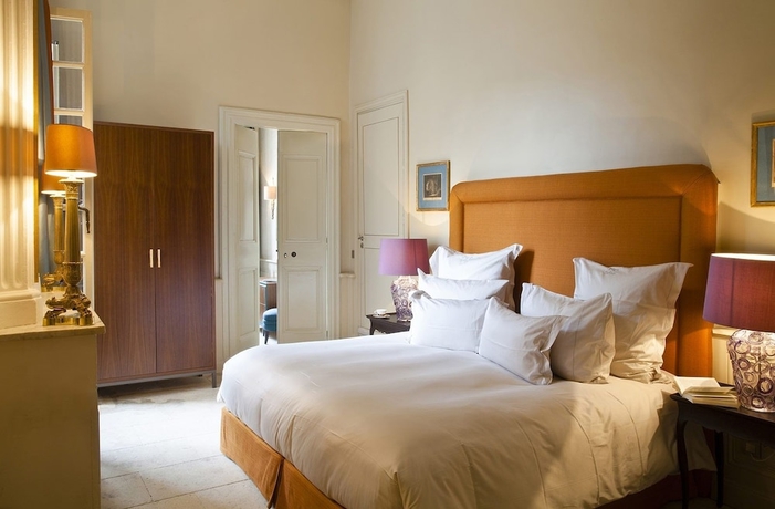 Imagen de la habitación del Hotel La Maison D'uzes. Foto 11
