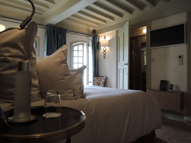 Imagen de la habitación del Hotel La Maison D'uzes. Foto 13