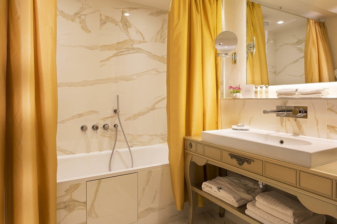 Imagen de la habitación del Hotel La Maison Farvart. Foto 6