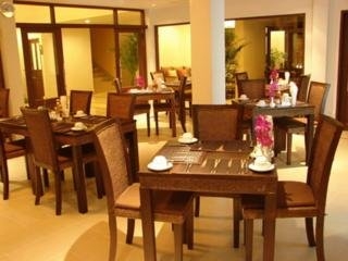 Imagen del bar/restaurante del Hotel La Maison Hua Hin. Foto 6
