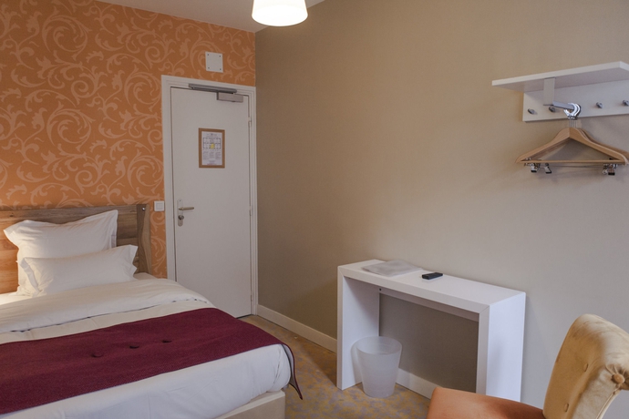 Imagen de la habitación del Hotel La Maison Montparnasse. Foto 10