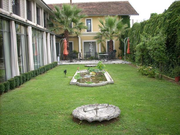 Imagen general del Hotel La Maison Navarre. Foto 6