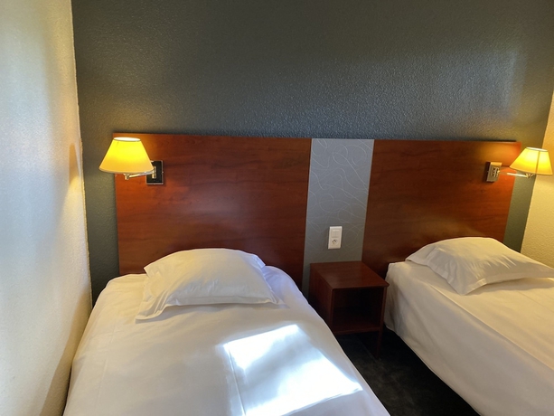 Imagen de la habitación del Hotel La Maison Obono. Foto 12