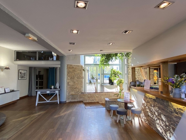 Imagen de los interiores del Hotel La Maison Obono. Foto 19