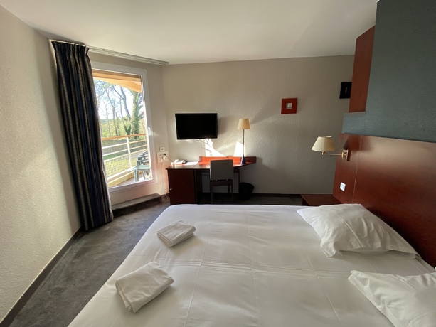 Imagen de la habitación del Hotel La Maison Obono. Foto 14