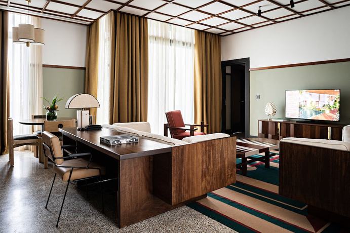 Imagen de la habitación del Hotel La Maison Palmier, A Member Of Designs. Foto 8