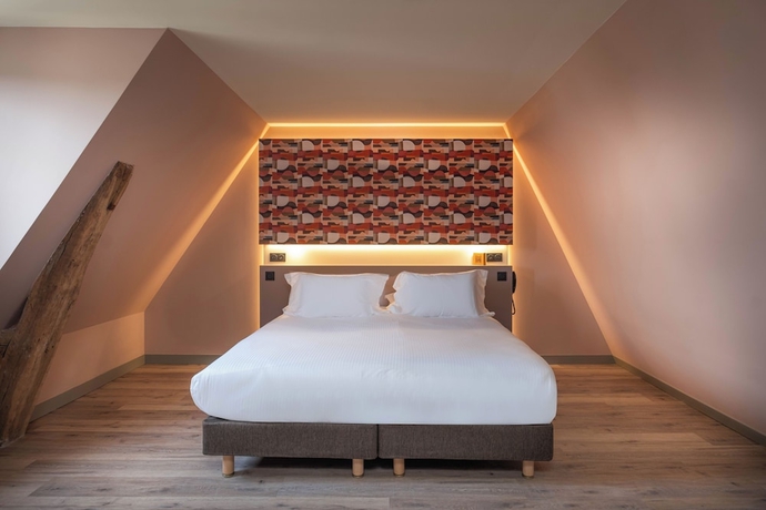 Imagen de la habitación del Hotel La Maison Rabelais. Foto 3